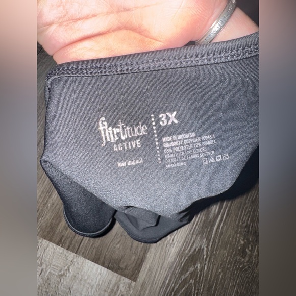 Flirtitude Active Women’s Low Impact Sports Bra Size 3X - Picture 5 of 5